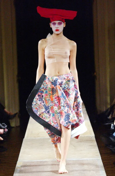 Look 32